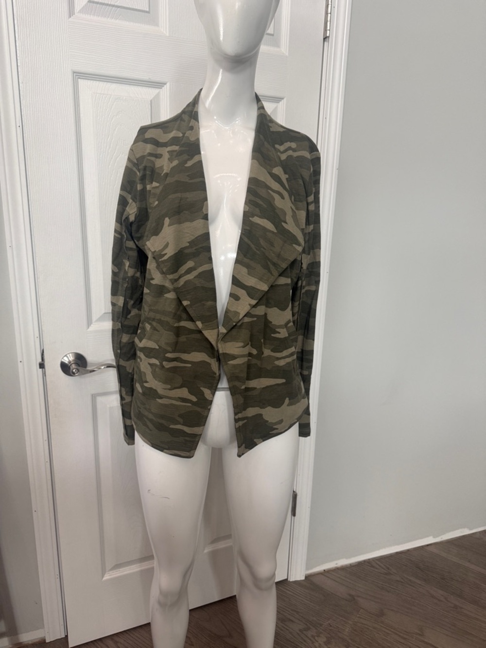 Caslon Olive Green Camo Open-Front Utility Jacket